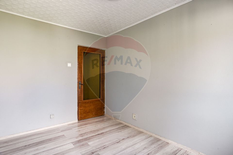 3 room Apartment for sale, Romanilor area