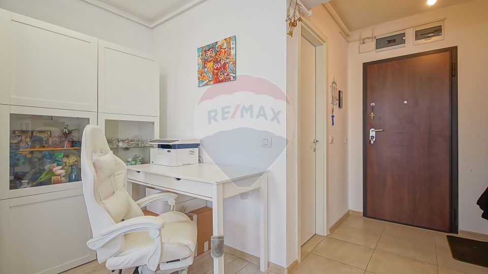 Apartament cu 2 camere de vânzare, Top City-Tractorul, comision 0%