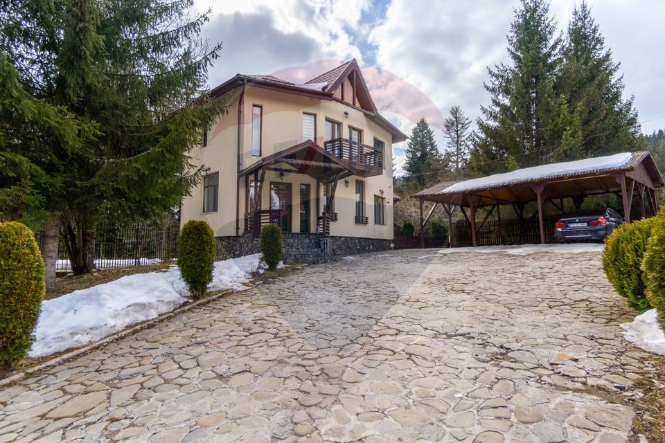 COMISION 0%| Pensiune + Casă de vânzare în Predeal | Business activ |