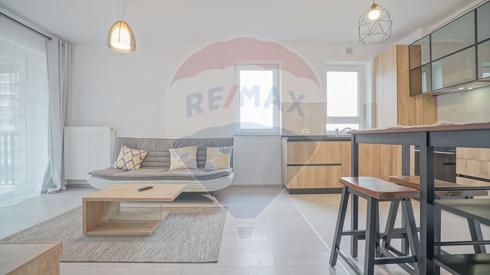 2 room Apartment for rent, Tractorul area