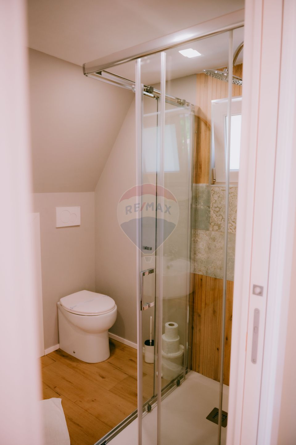 380sq.m Special Property for sale