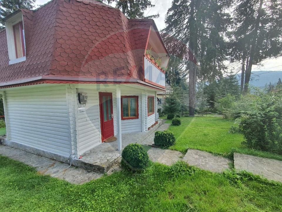 Vanzare Casă de vacanta in Predeal, langa padure, teren 360 mp