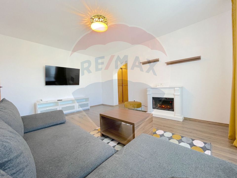 Apartament de închiriat 2 camere, zonă ultracentrală, Brașov.