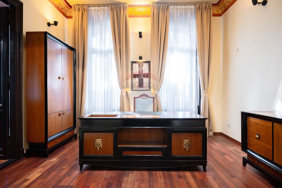 130 sqm Historic Property – Ideal for Living or Office