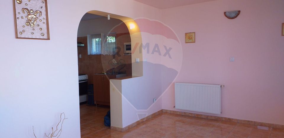5 room House / Villa for sale