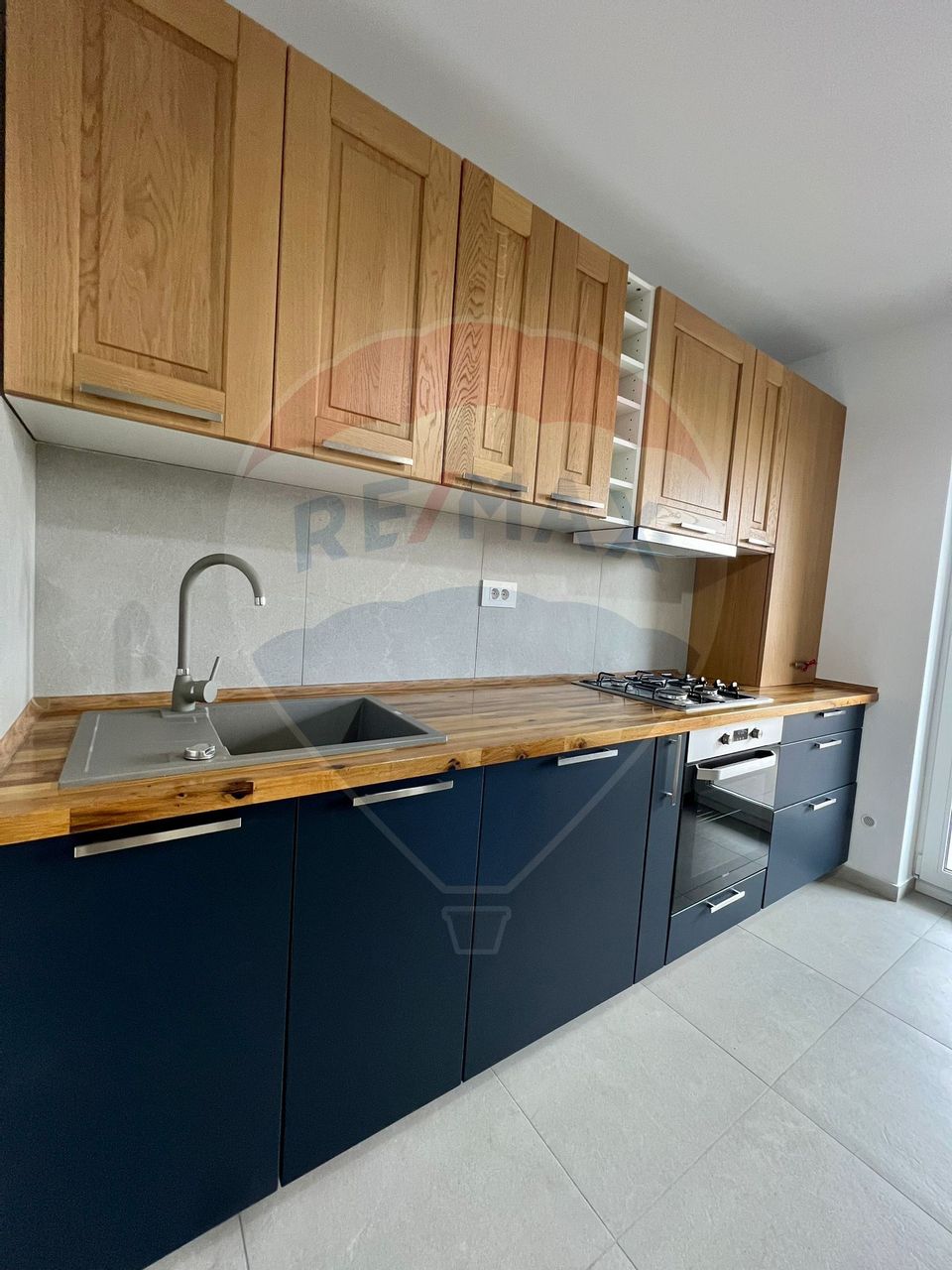 Apartament nou, prima utilizare - 2 Camere + Parcare