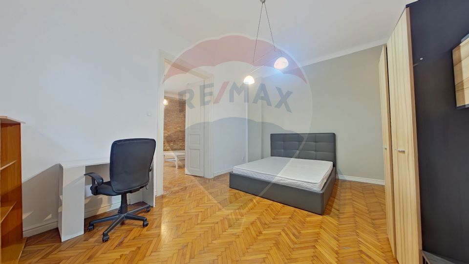 Casă cu 3 camere de închiriat în zona UMF || Comision 0%