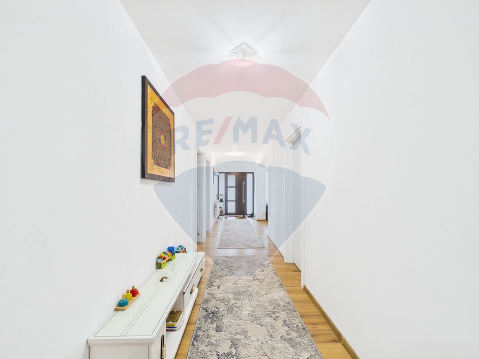 7 room House / Villa for sale