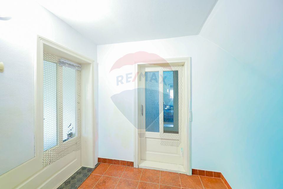 Casă de vânzare în zona Calea Clujului, Str. Tileagdului