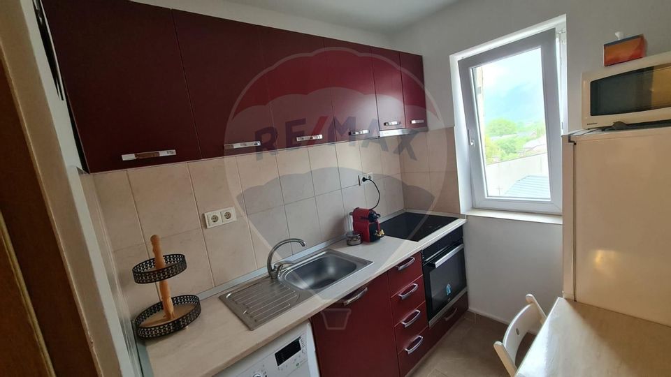 Apartament cu 2 camere de vânzare în zona Vest