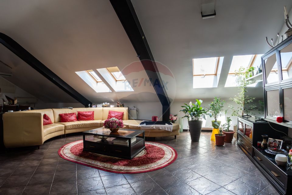 Spațiu comercial de 1,460mp în zona Central