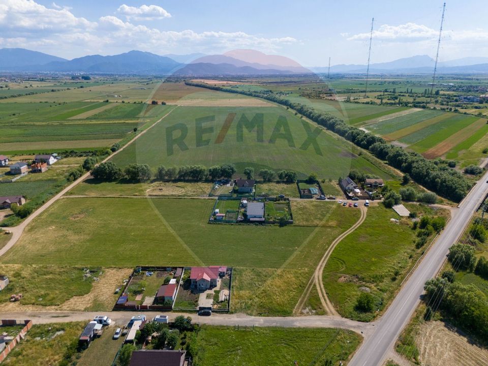 Land 597sqm Bod / Strada Garii