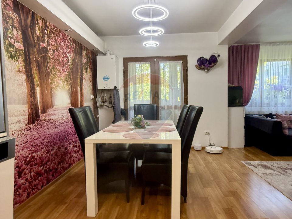 Apartament cu 3 camere de vânzare, etaj 2, zona Sud
