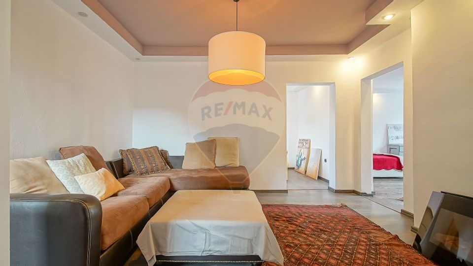 Apartment with Tâmpa View, Historic House – Unirii Square, Brașov