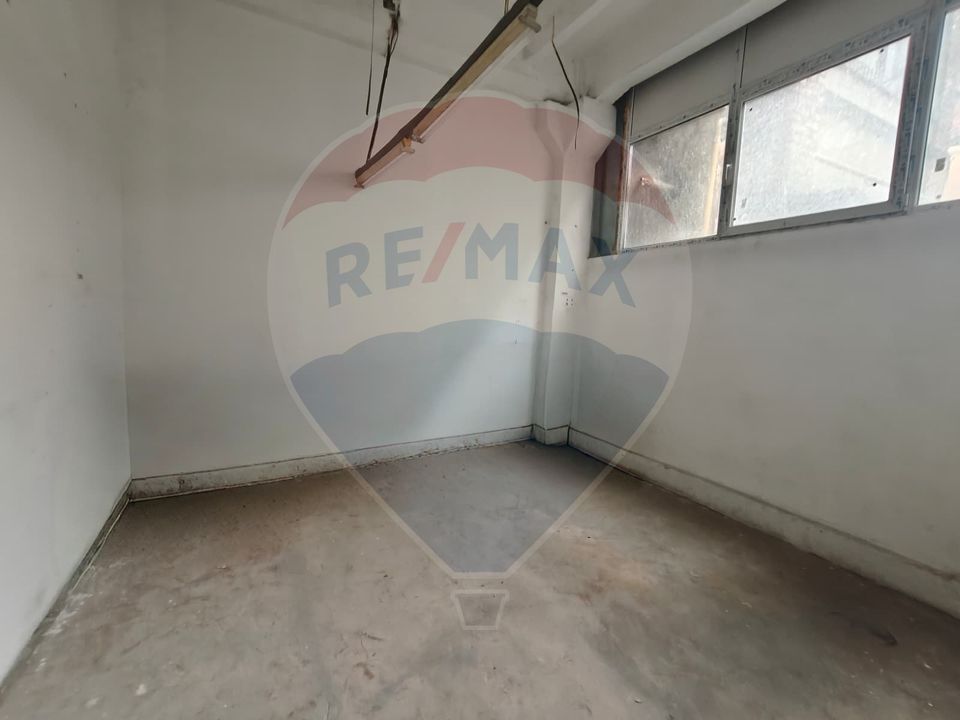 Spațiu depozitare sau productie de 235 mp de inchiriat zona Bulgaria