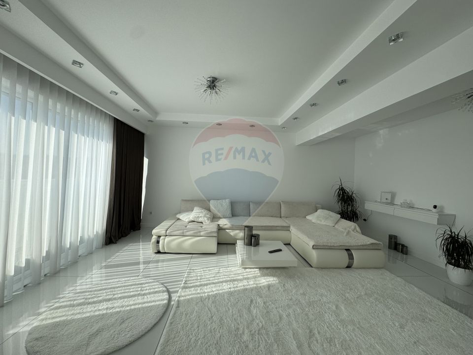 4 room Apartment for sale, Central area