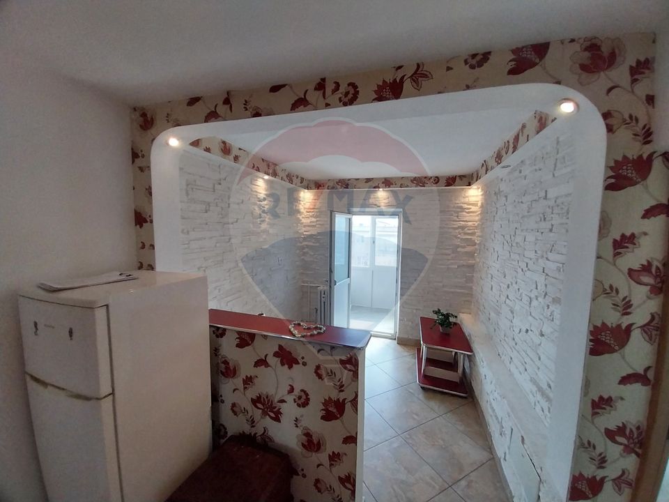 2 room Apartment for sale, Rovine area