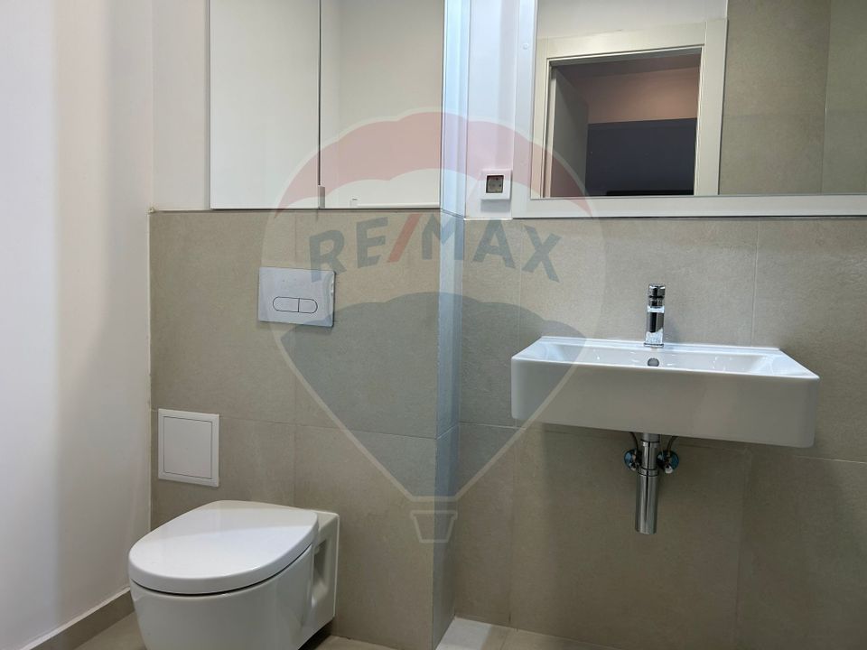 Vilă cu 4 camere de vânzare in Liziera de Lac