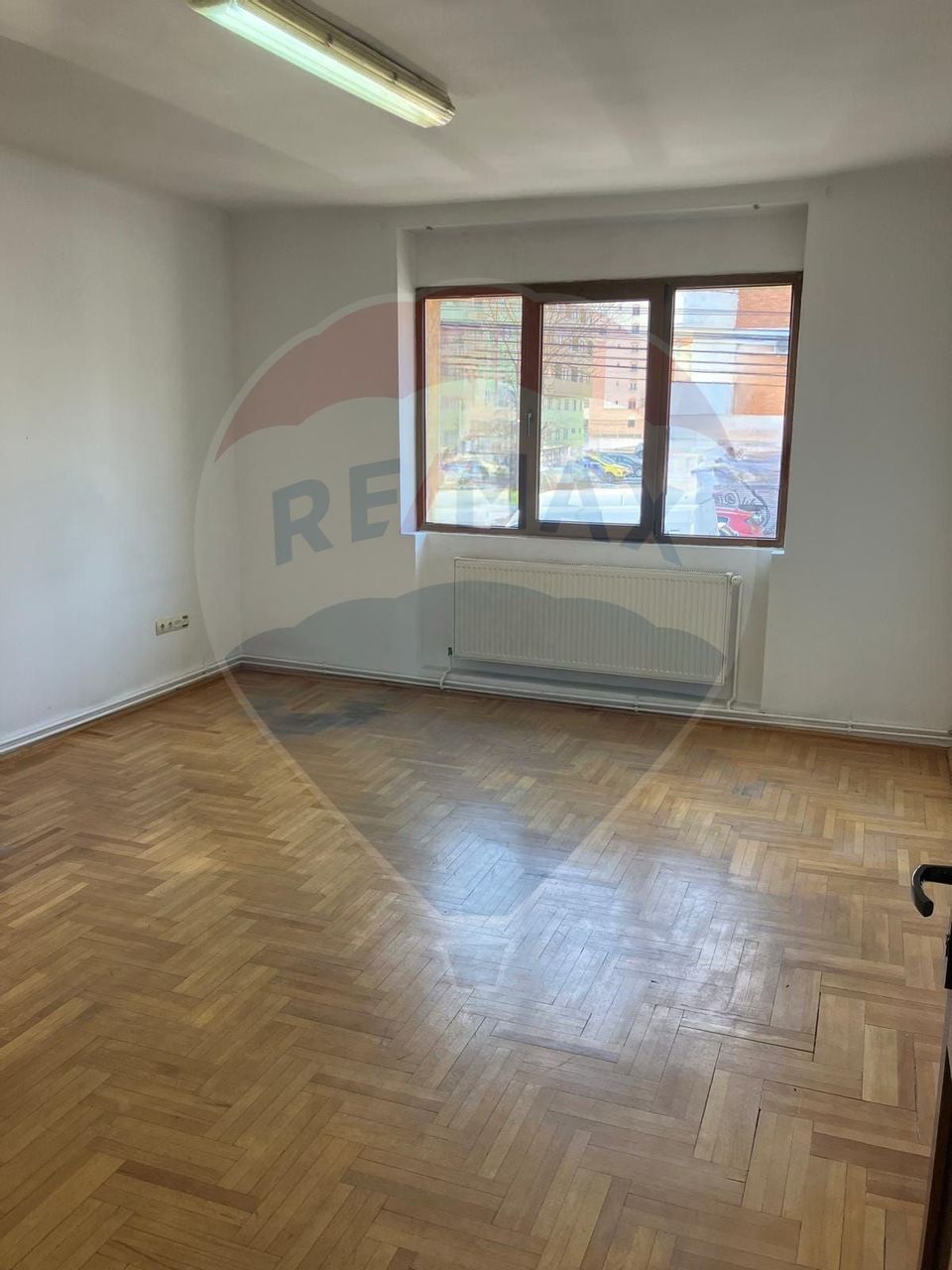 Spațiu comercial de 57mp de închiriat în zona Centrala
