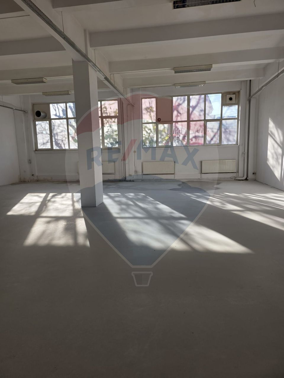 Spatii multifunctionale 96 /202/288 mp Baicului platforma industriala