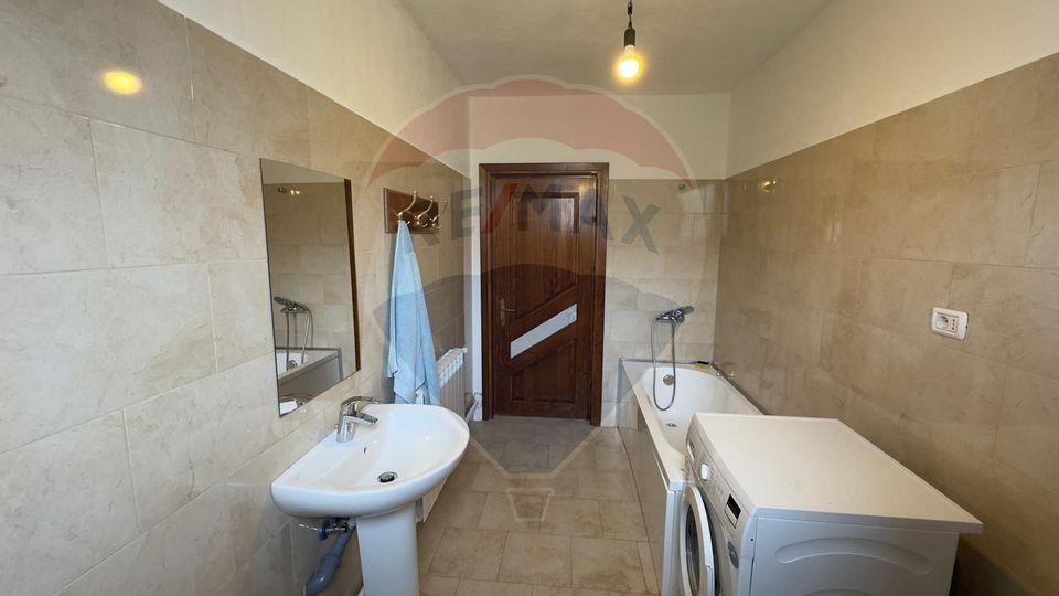 20 room House / Villa for sale