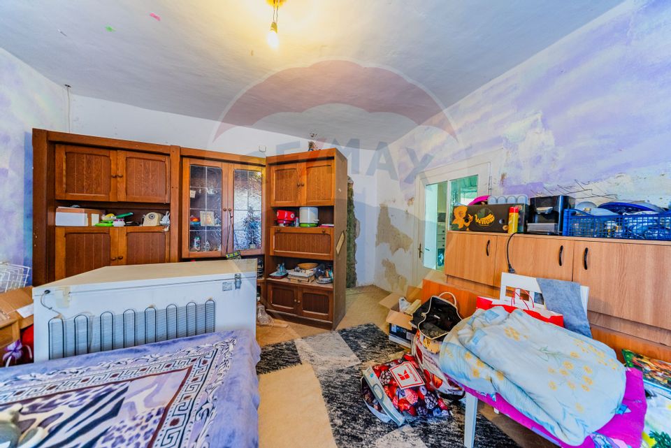 Casă+teren 2880 mp de vanzare in Tipar la 12 km de Chisineu Cris