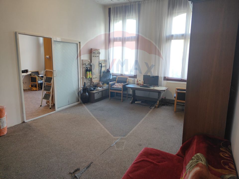 Apartament 2 camere + apartament cu 1 camera de vânzare ultracentral
