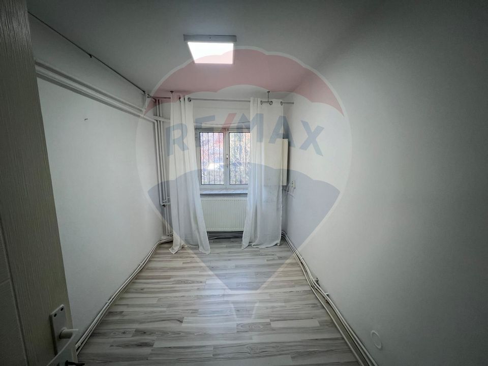 60sq.m Commercial Space for rent, Nord area