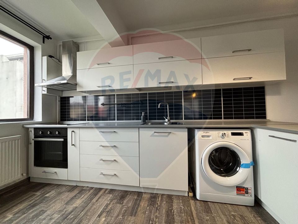 Apartament 3 camere, super spațios și luminos, în Prelungirea Ghencea