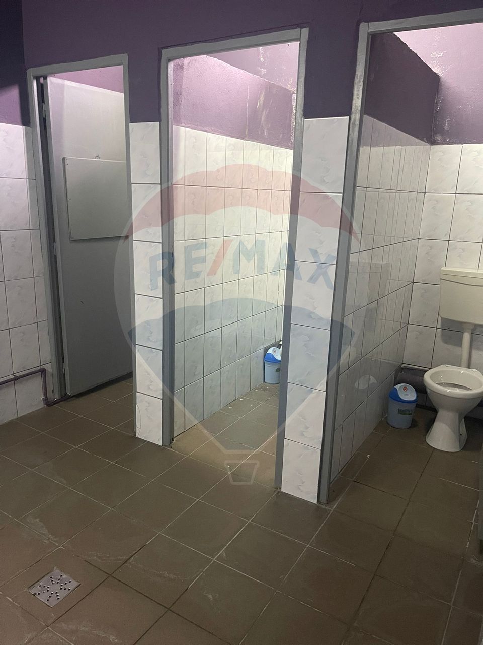 Spațiu comercial de 497mp de vânzare