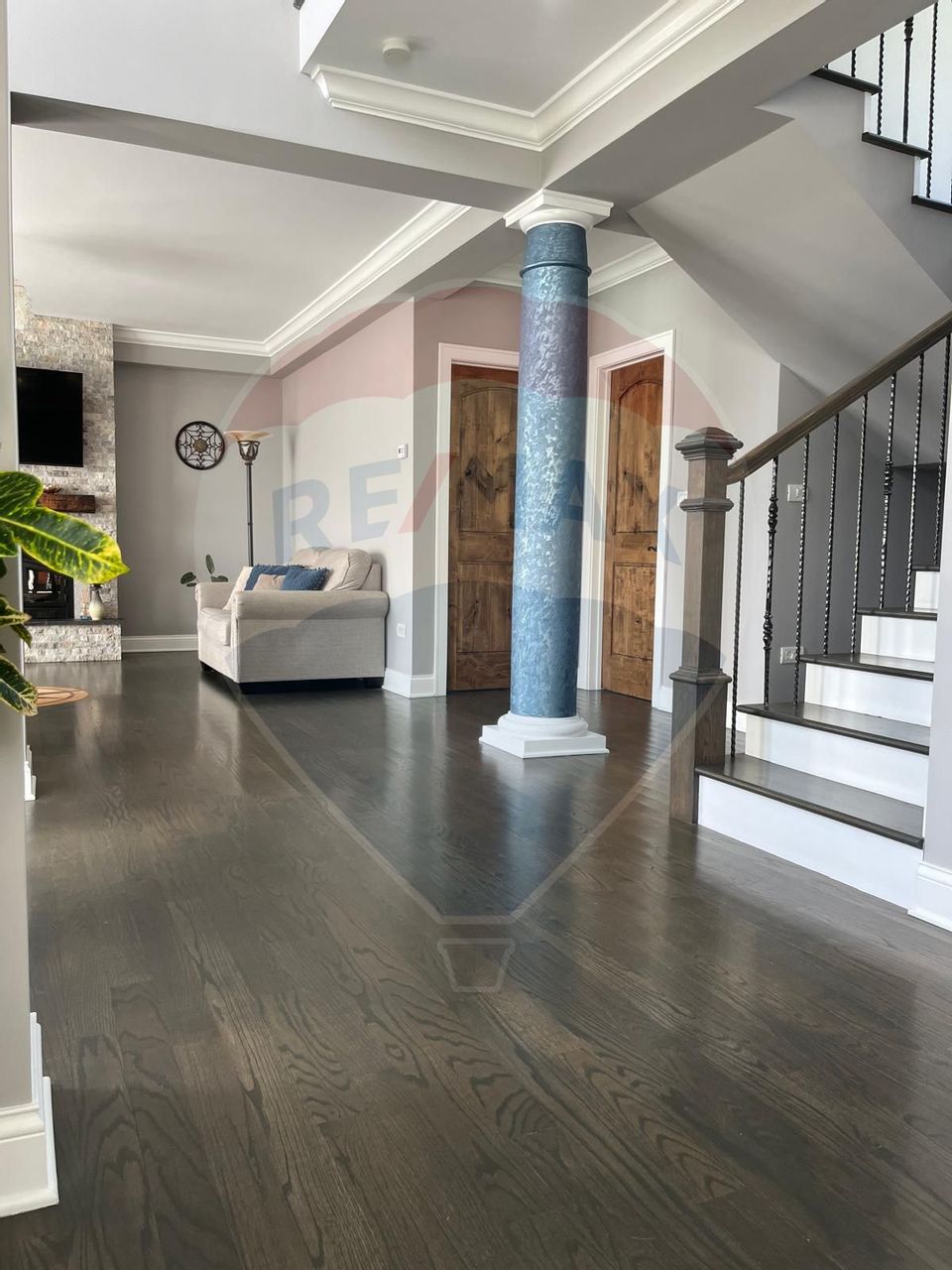 4 room House / Villa for sale, Central area