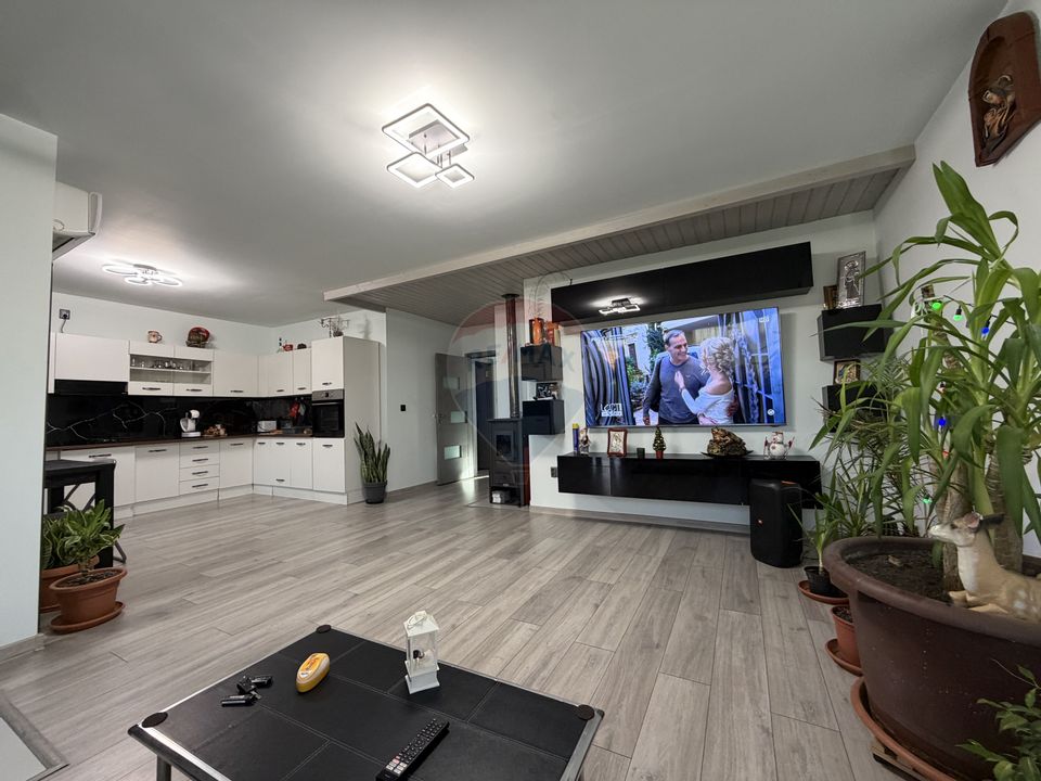 4 room House / Villa for sale, Nord area