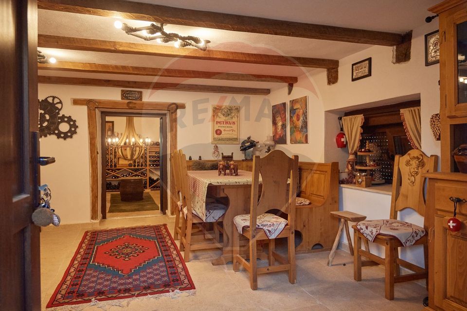 5 room Hotel / Pension for sale