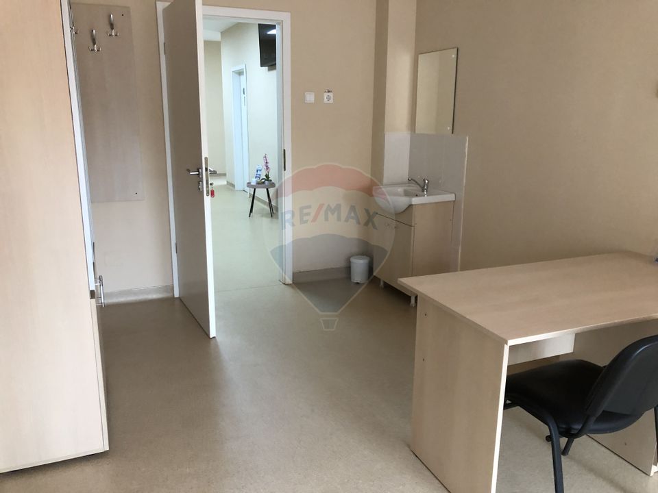 15sq.m Office Space for rent, Mioritei area