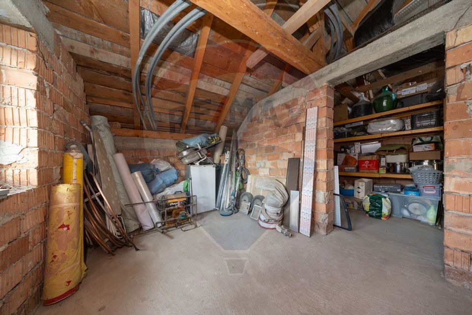 7 room House / Villa for sale, Central area