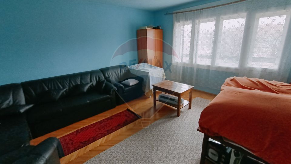 Casă de vânzare în Baia Sprie *zona Rustic* ideala pentru familii