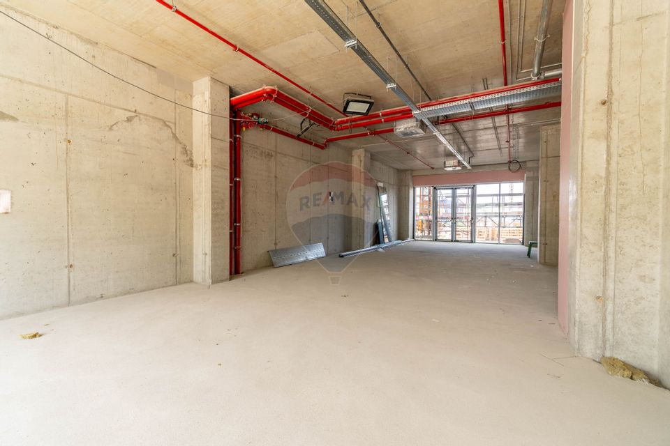 De vanzare spatiu comercial de 90 mp in Proiectul Maurer