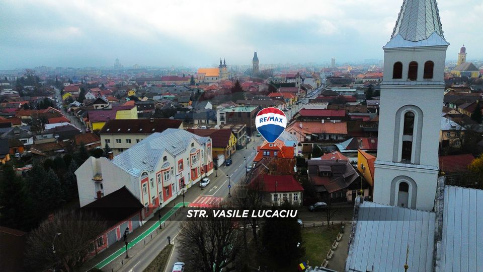 3 room Apartment for rent, Orasul Vechi area