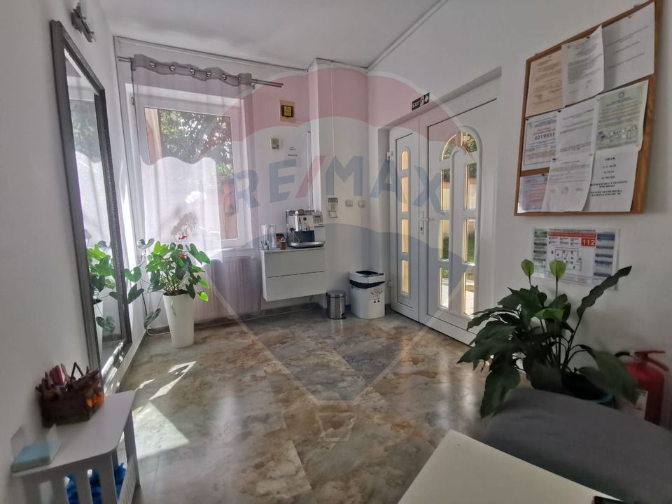 23sq.m Office Space for rent, Buna Ziua area