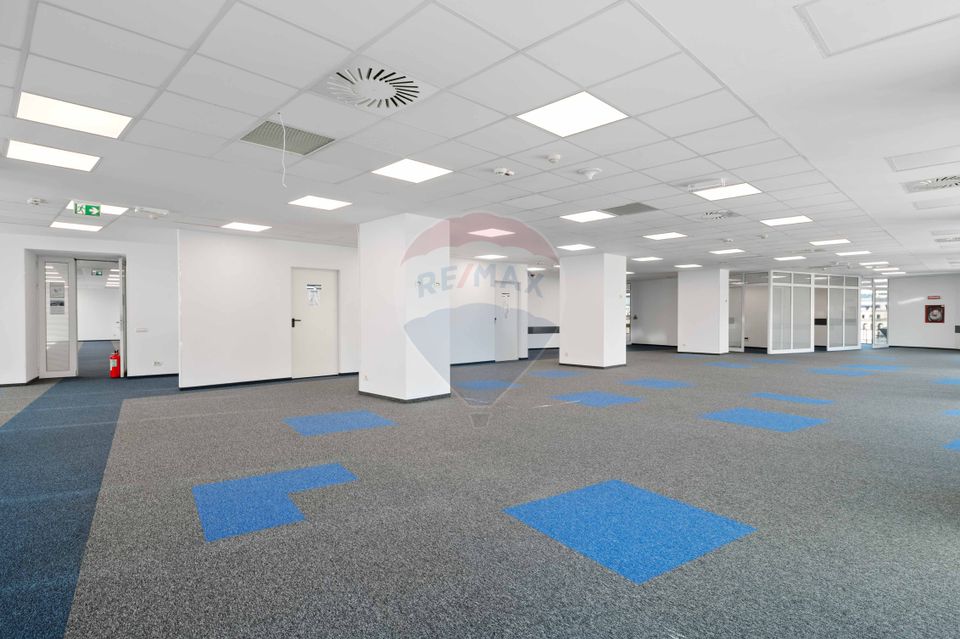 541sq.m Office Space for rent, Ultracentral area