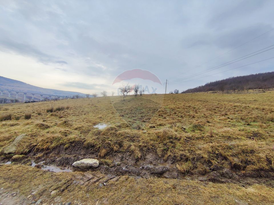 Teren de vanzare in zona Feleacu / Valcele