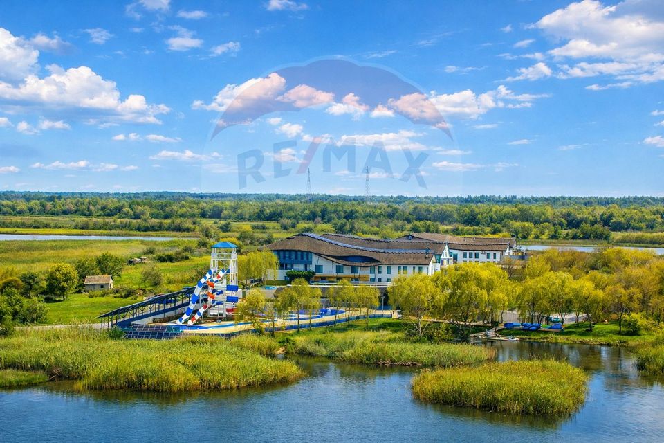 39 room Hotel / Pension for sale