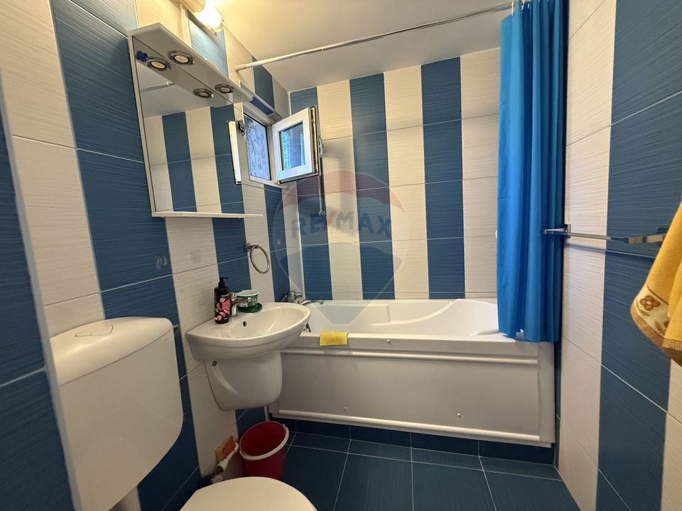 Apartament cu 3 camere de inchiriat zona Tomis Nord Campus Constanta