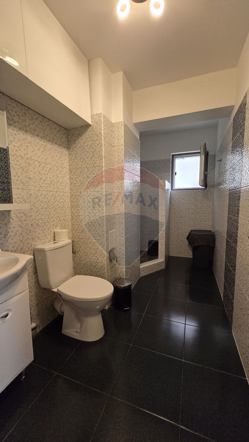 Apartament modern cu pozitionare excelentă de Închiriat
