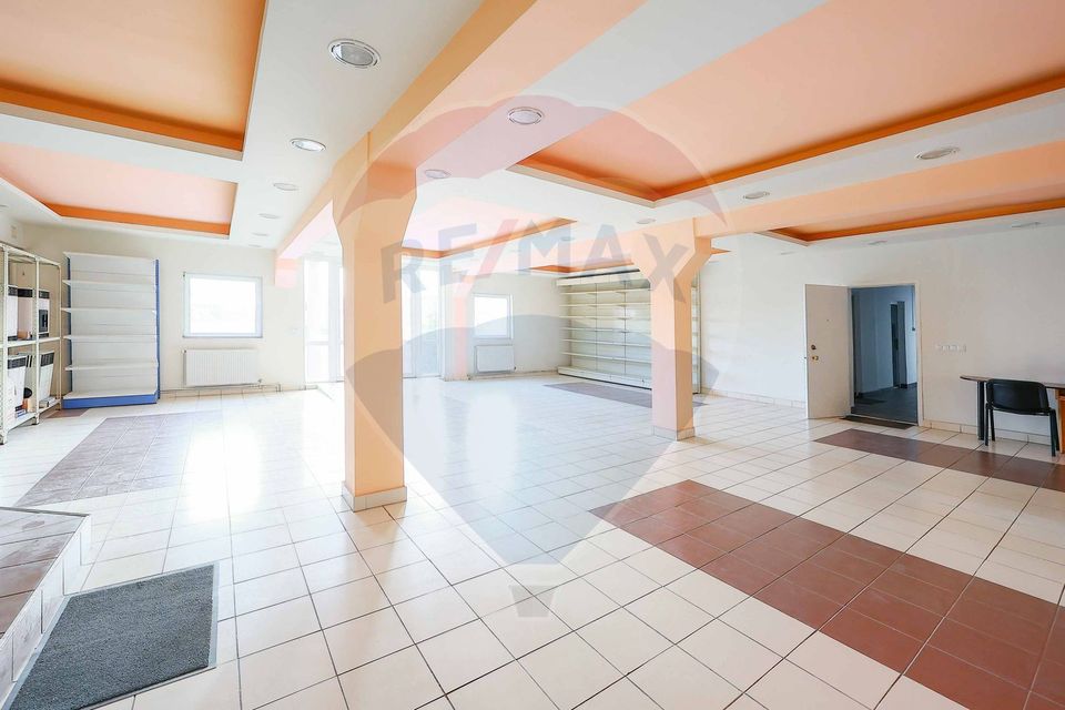 1,407.2sq.m Industrial Space for sale, Vest area