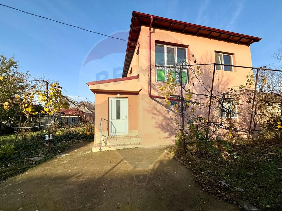 Casa de vanzare Mihail Kogalniceanu teren 524 mp Jud Constanta