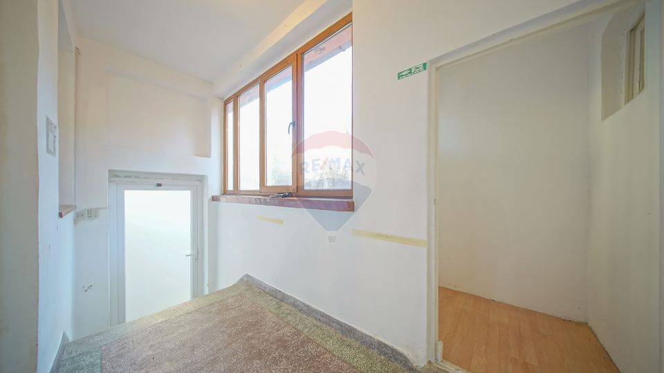 COMISION 0 Casă cu potențial excelent, teren 446 mp, Strada Fanionului