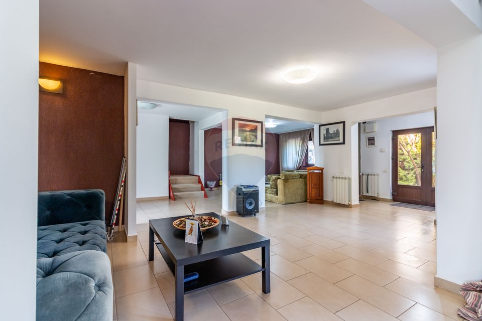 House / Villa for sale Snagov / Land 1058sqm / Premium Area