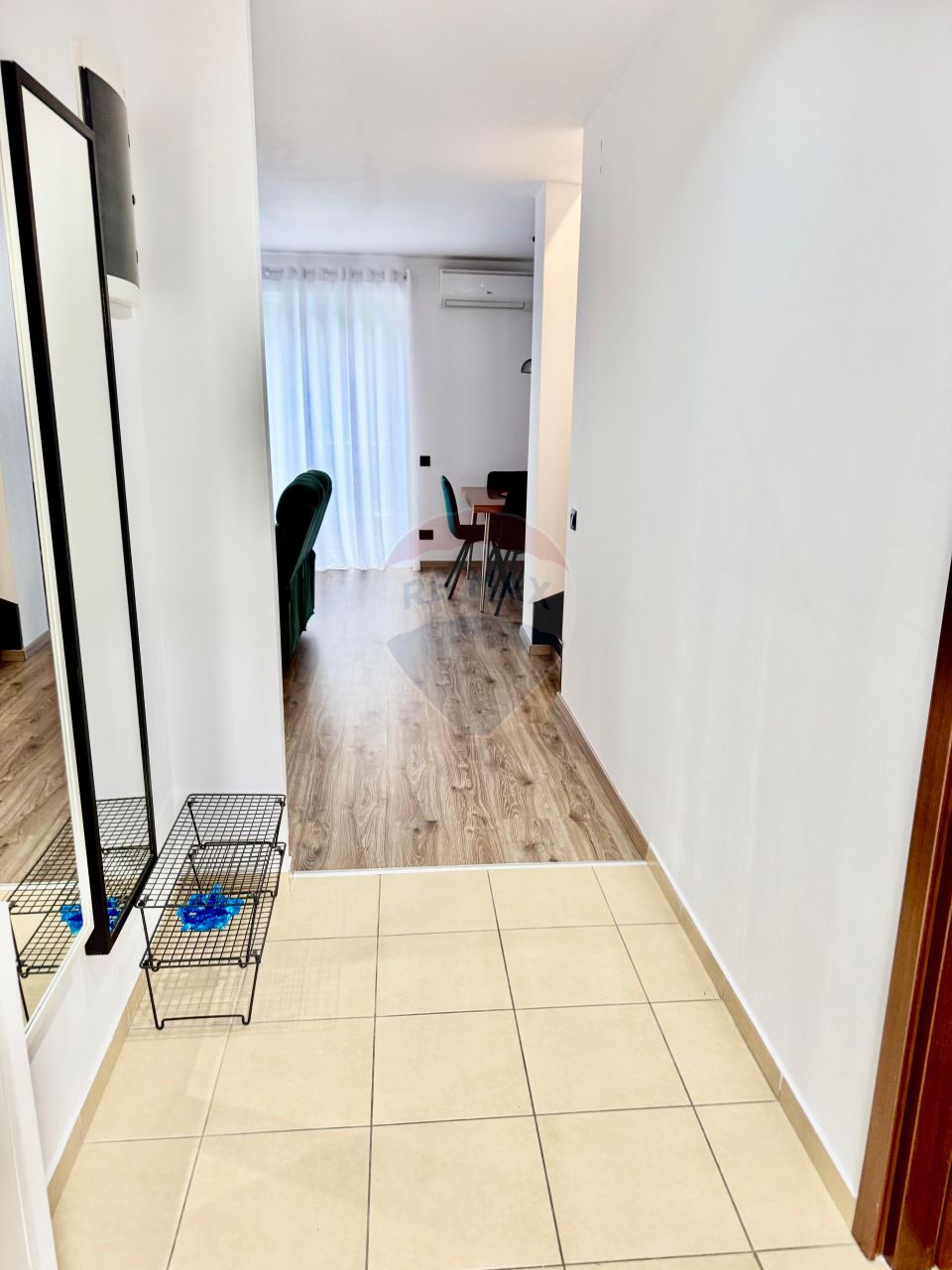 Casă / Vilă cu 3 camere de închiriat în zona Exterior Nord