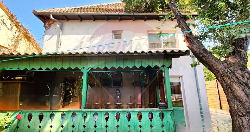 Casă cu teren 500 mp de vânzare in Constanta